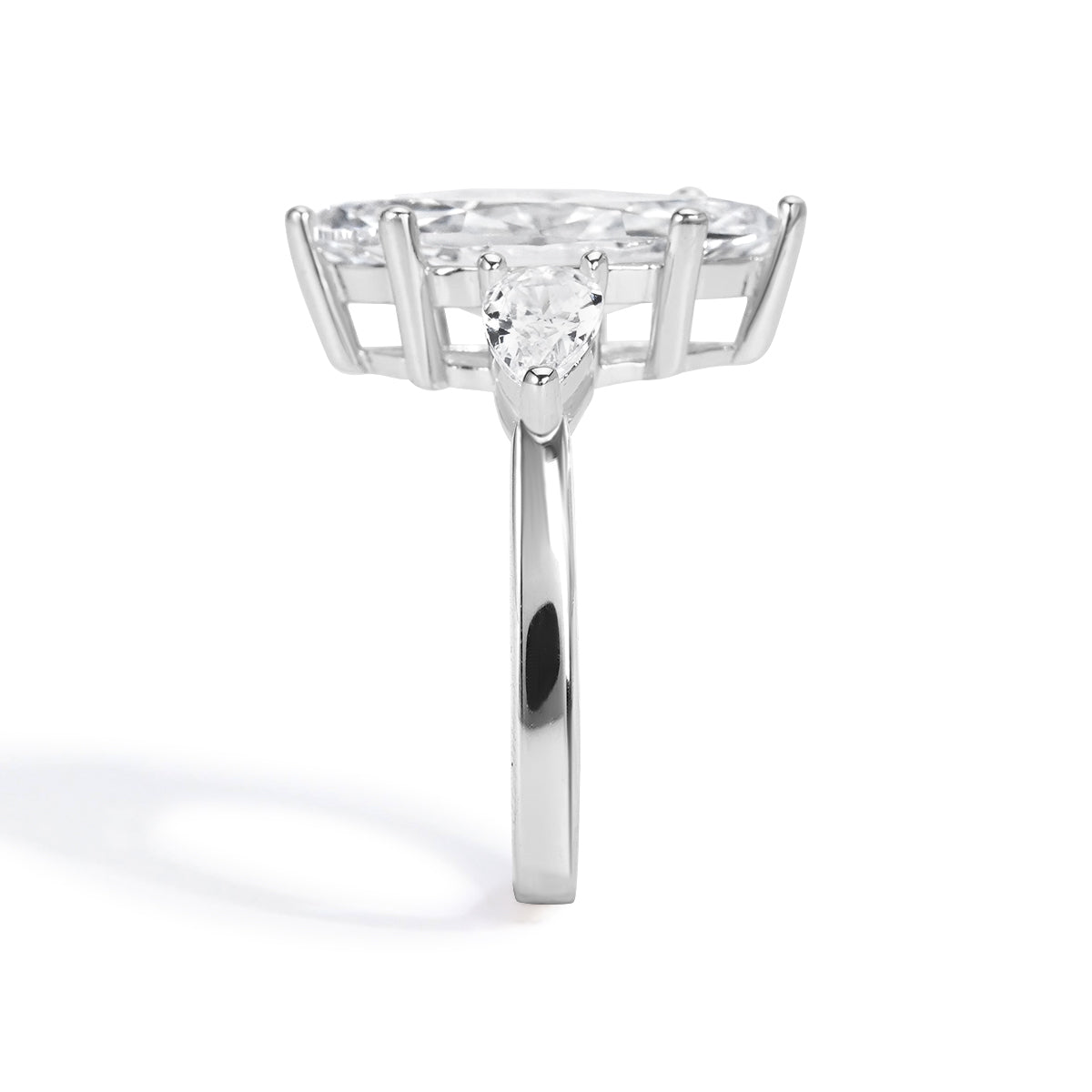 The Maura Diamond RIng